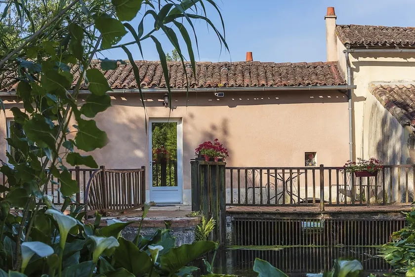 House With one Bedroom in La Mothe-saint-héray, With Furnished Terrace - Image 1