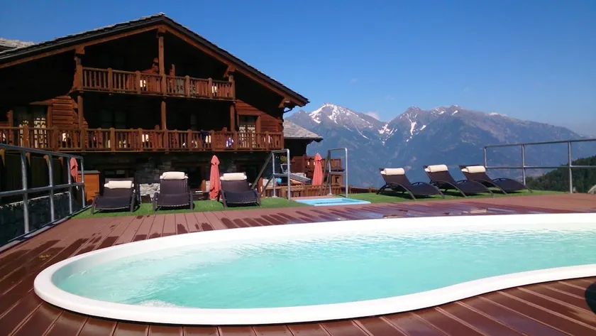 Mont Avic Resort - Image 1