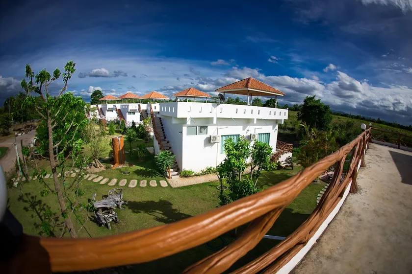Suanmaihom Resort - Image 1