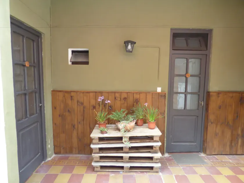 Las Rejas Hostel - Image 1