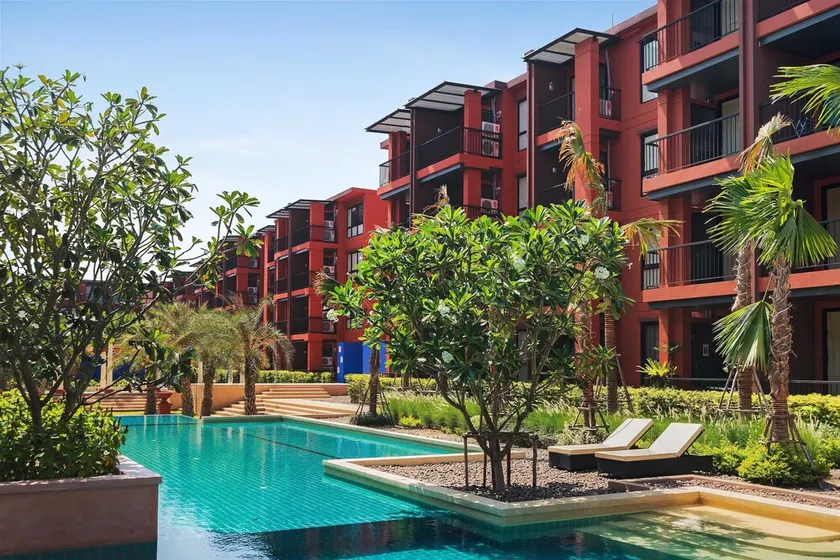 Bluroc Hua Hin Apartment - Image 1
