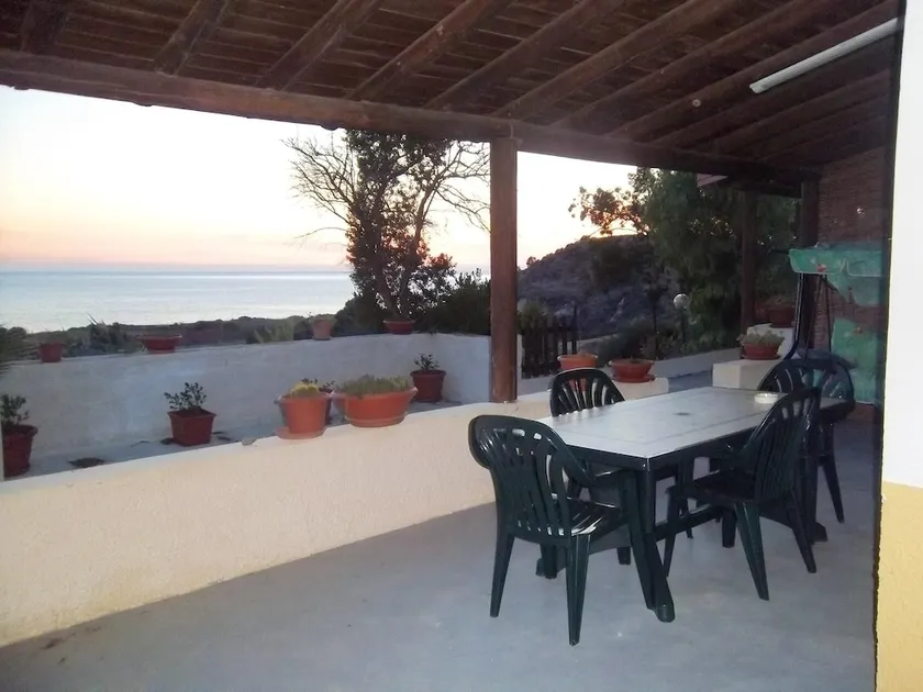 2 bedrooms appartement at Seccagrande 900 m away from the beach with sea view terrace and wifi - Image 1