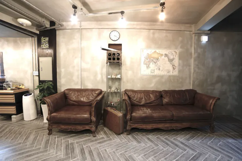 The Bay Guesthouse Hostel - Image 1