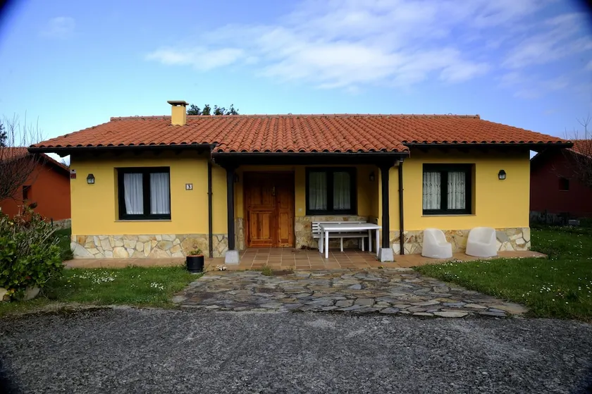El Mirador de Ovio Otero III - Image 1