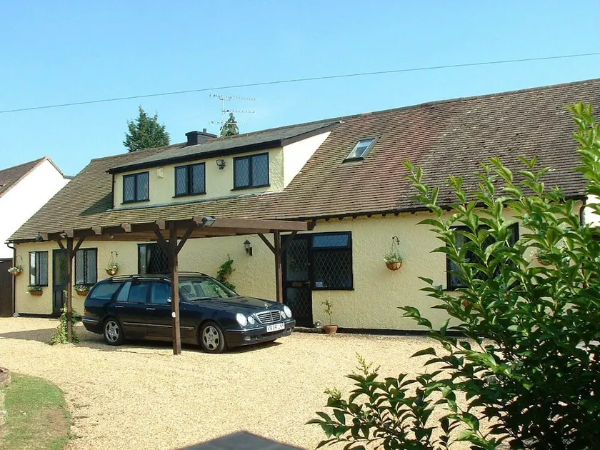 Greenways Lodge Stansted Airport - Image 1