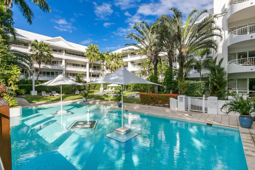 Poolside Apt In Alamanda Beachfront Resort 74 - Image 1