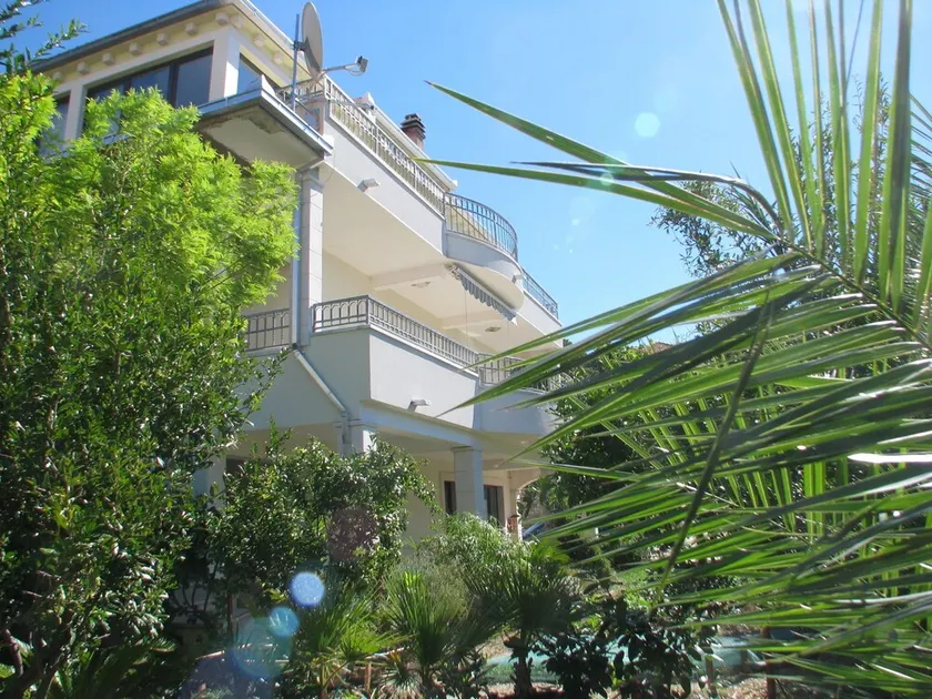Apartments Miljak - Image 1