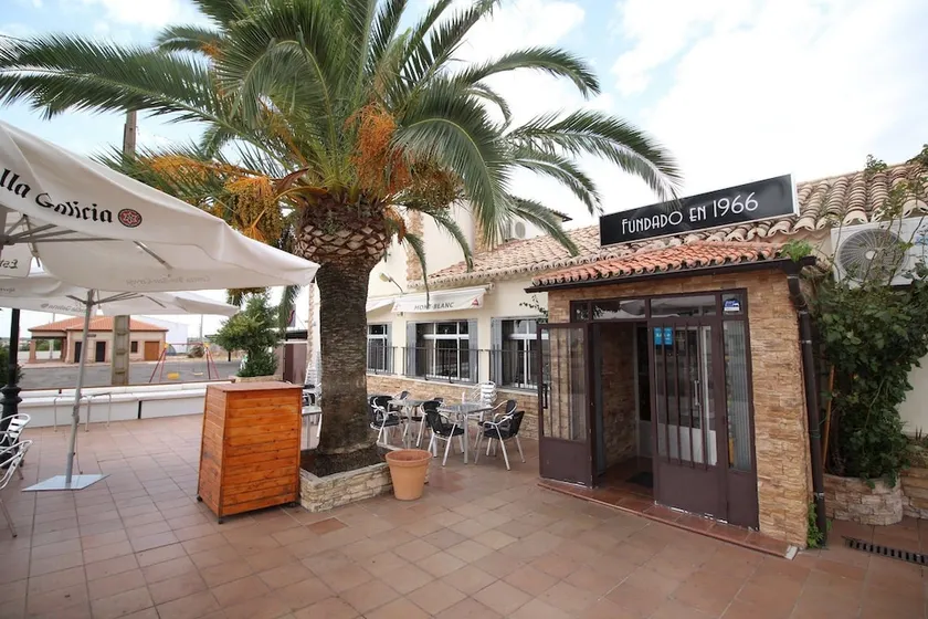 Hostal Puerta de Monfragüe - Image 1