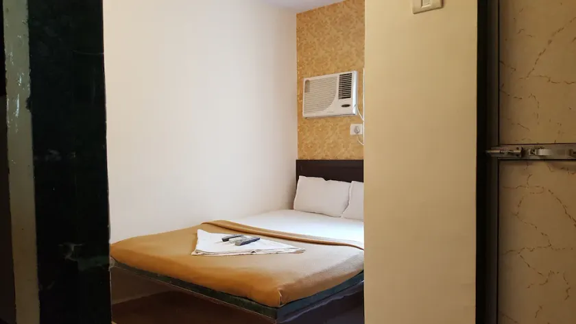 Hotel AL Mehraj - Image 1