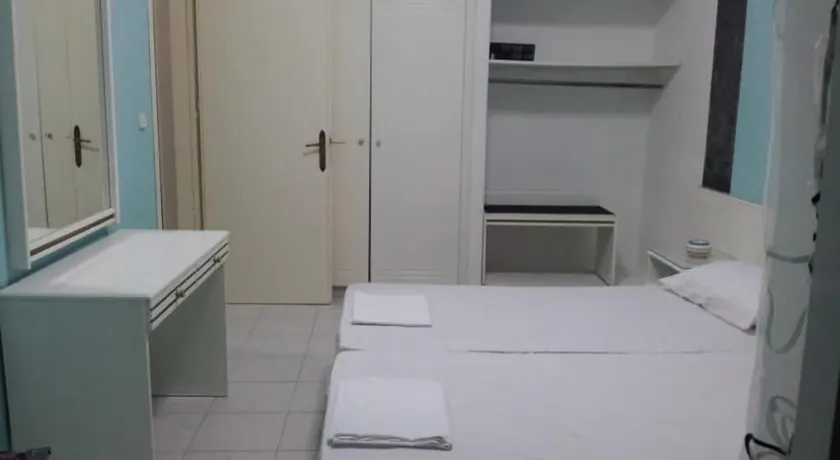 Manu Apartments - Image 1