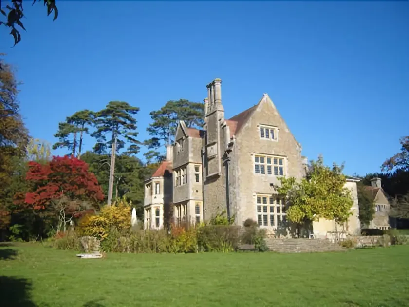 Cleeve House Bed & Breakfast - Image 1