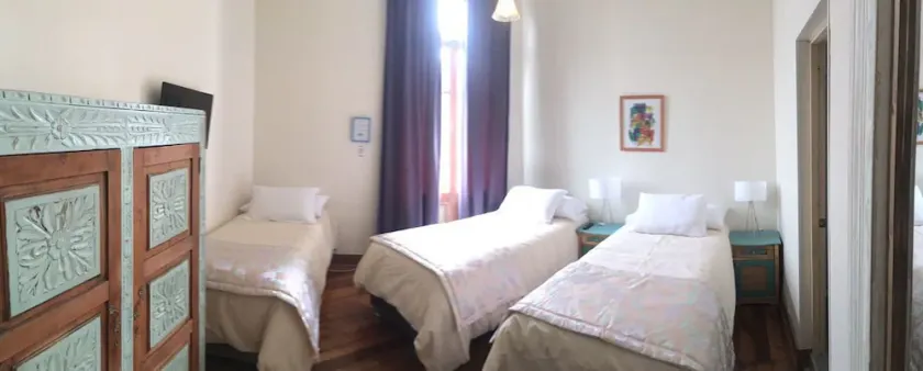 Casa Lastra Hostel - Image 1