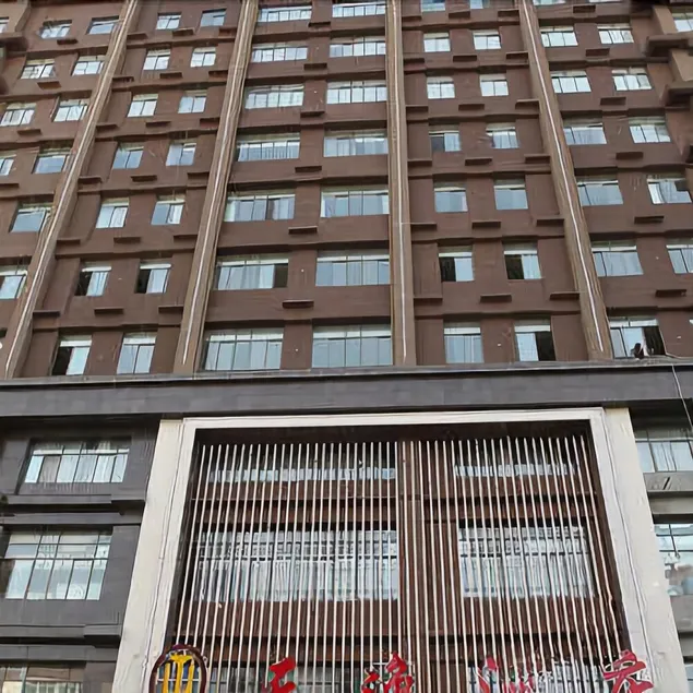 Teem Ease Hotel - Image 1