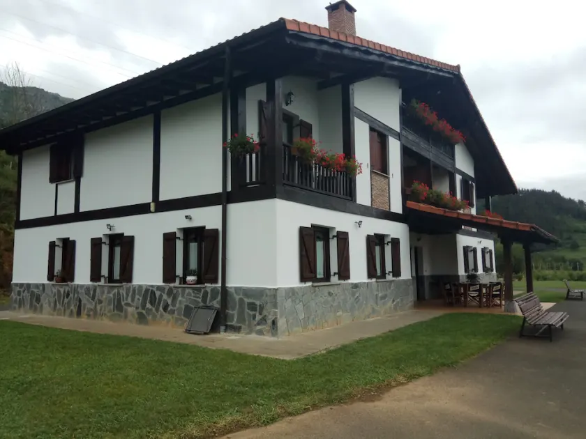 Agroturismo Landagarre - Image 1