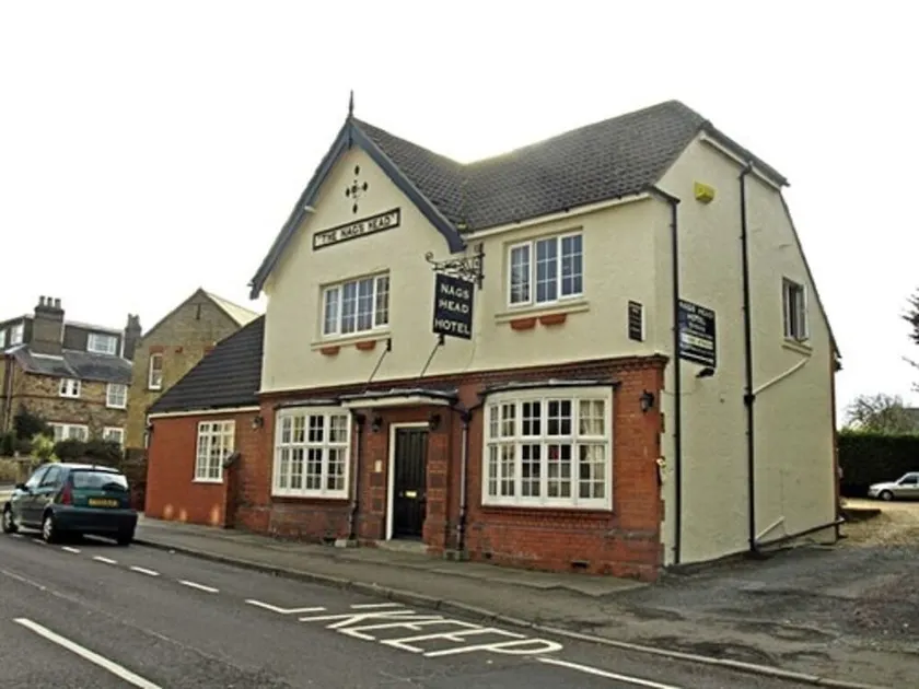 The Nags Head Hotel - Image 1