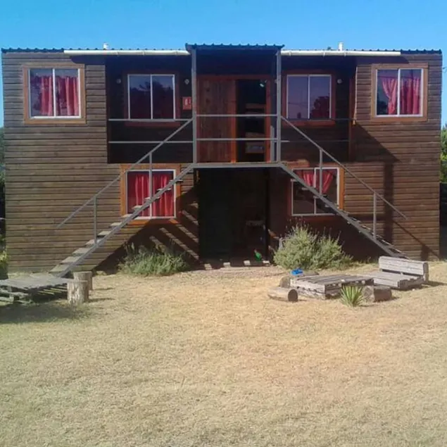 Green Door Hostel - Image 1