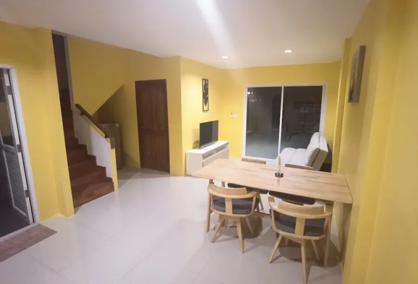YYKHomestay - Image 1
