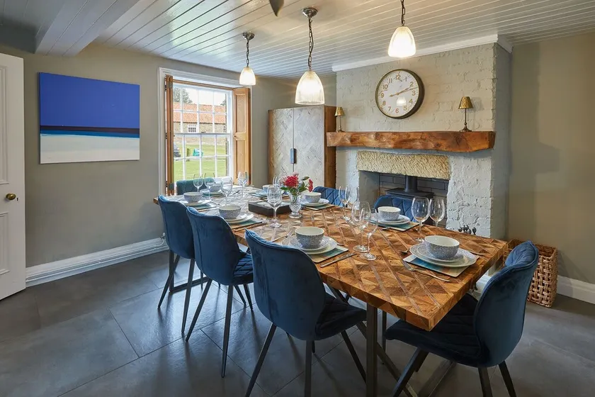 Host & Stay - Arncliffe View - Image 1