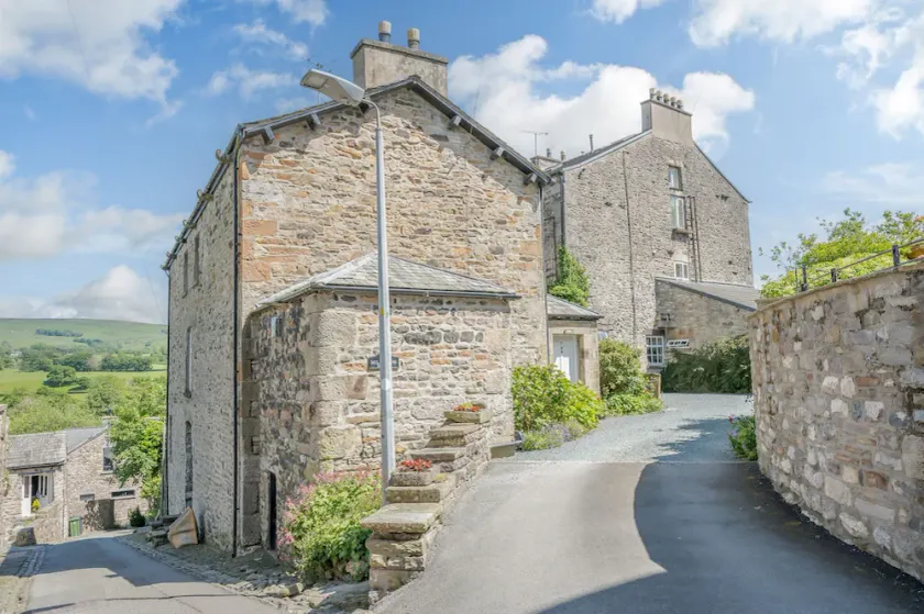 Mill Brow House - Image 1