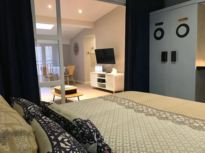 WAVEBNB All Confort, central, parking - Image 1