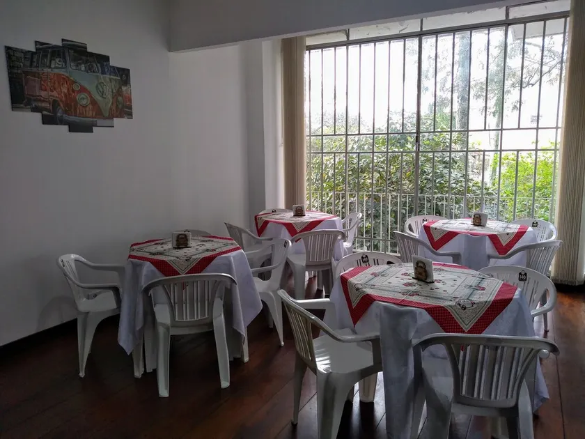 Hostel Kombi Curitiba - Filial Economico - Image 1