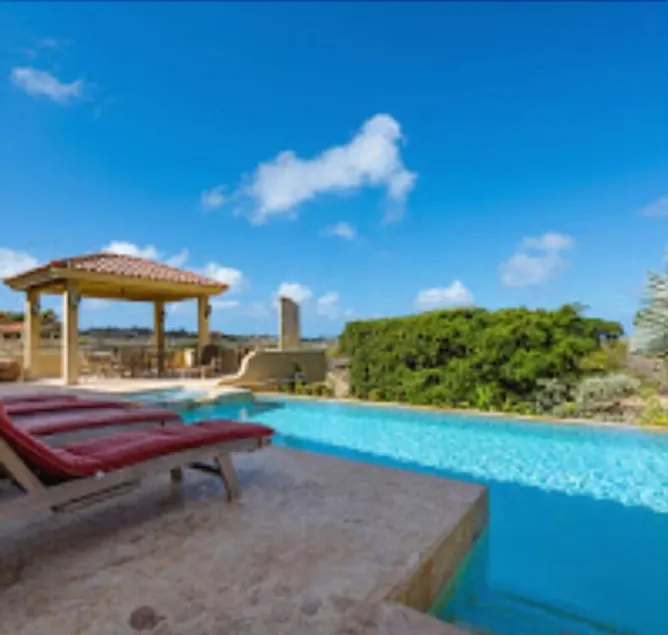 Beverly Hills Aruba - Image 1