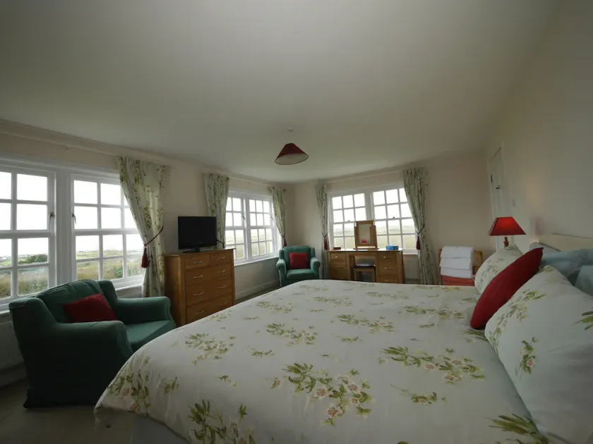 Kennacott Court Holiday Cottages - Image 1