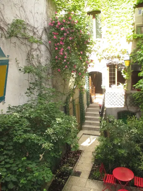 Chambres D'Hôtes Le Patio D'Alain Et Véronique Lunéville - Image 1