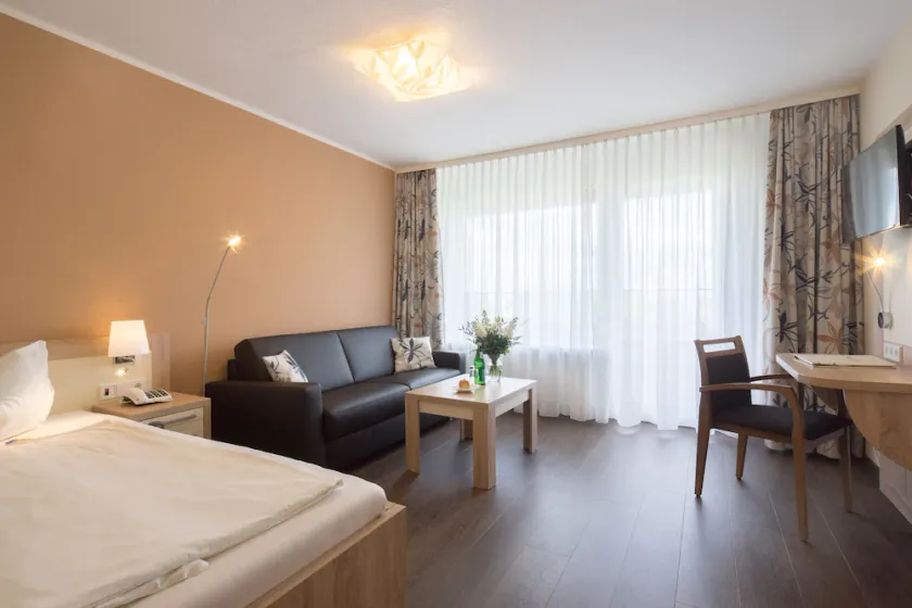 GDA Hotel Neustadt an der Weinstraße - Image 1