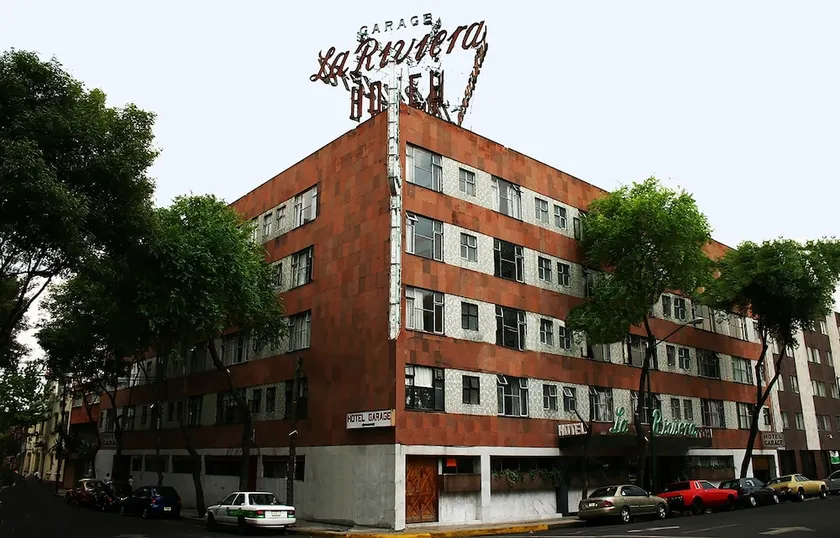 Hotel La Riviera - Image 1