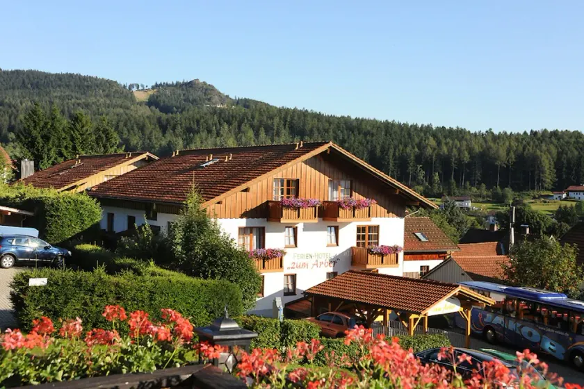 Arber, Zum Ferienhotel - Image 1