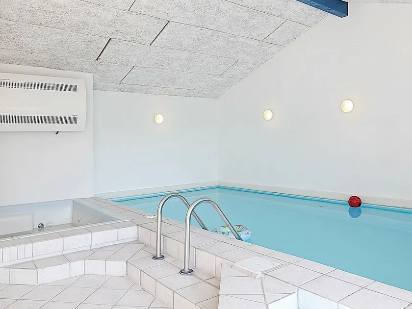 Restful Holiday Home With Indoor Pool in Hvide Sande - Image 1