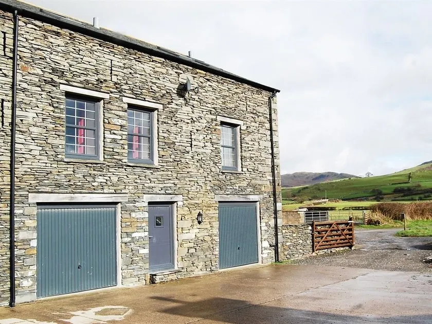 Moss House Farm - Image 1