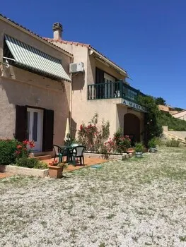 A Martinella - Image 1