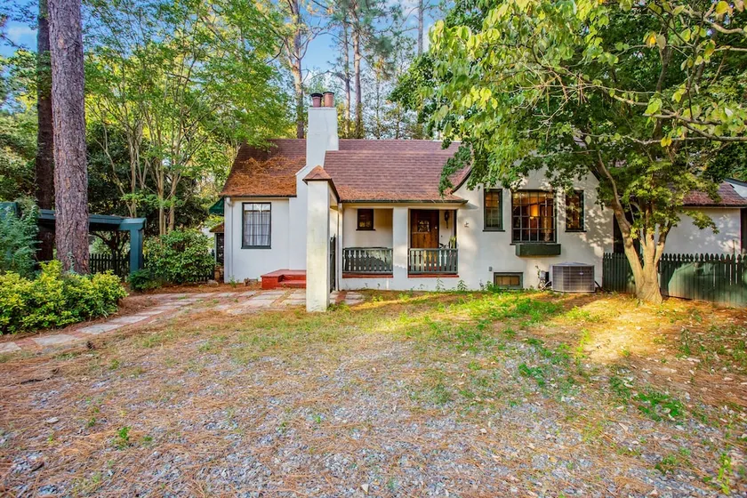 The Tudor Cottage - Image 1