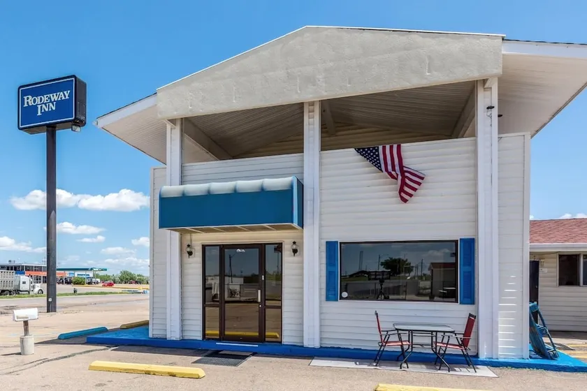 Rodeway Inn Ogallala - Image 1