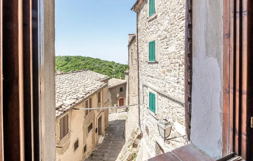 Stunning Home in Monticello Amiata With Wifi and 2 Bedrooms - Image 1