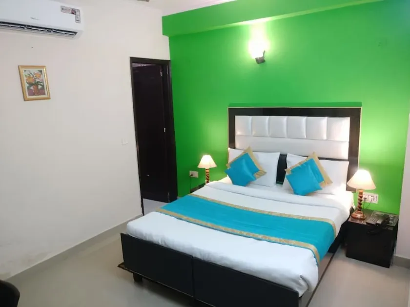 Budget Stayz - Image 1