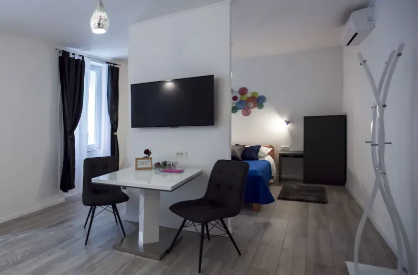 Julije Rooms - Image 1