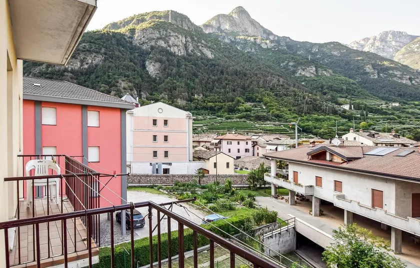 Stunning Apartment in Avio With 2 Bedrooms - Image 1
