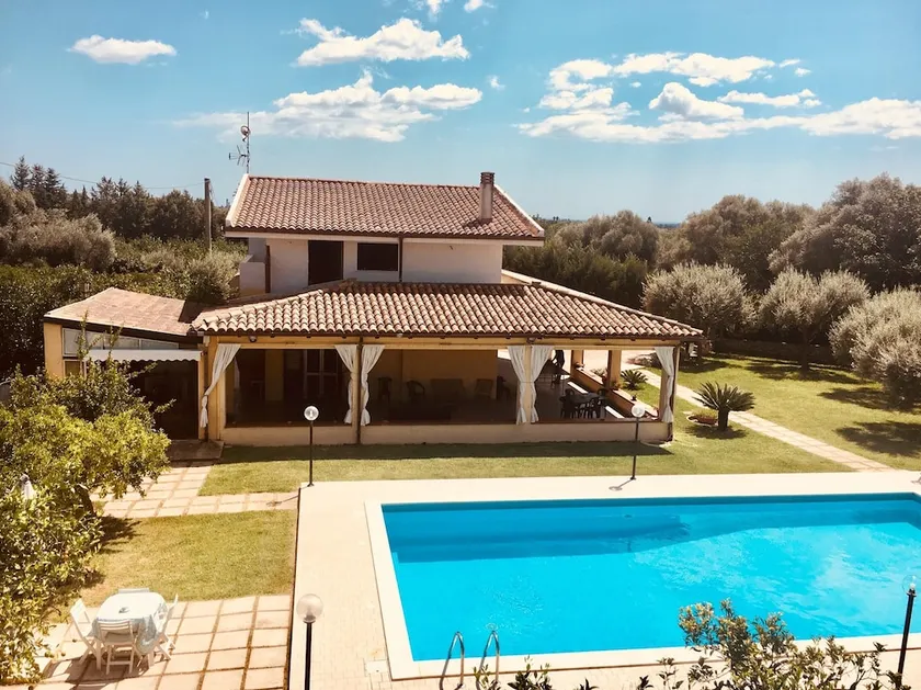 Villa com 3 quartos com piscina - Image 1