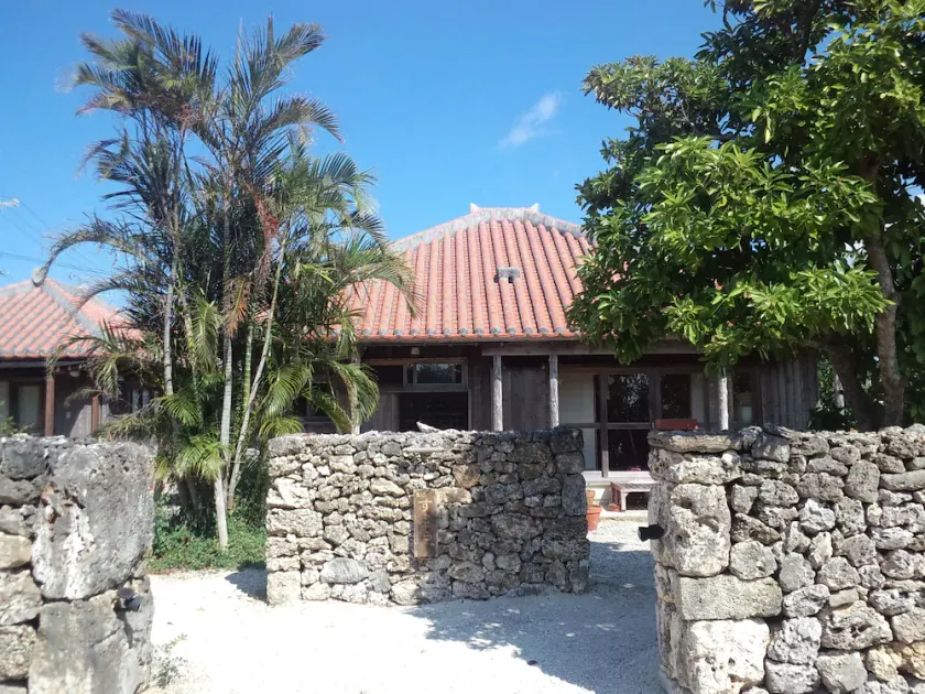 Sukabura Inn - Image 1