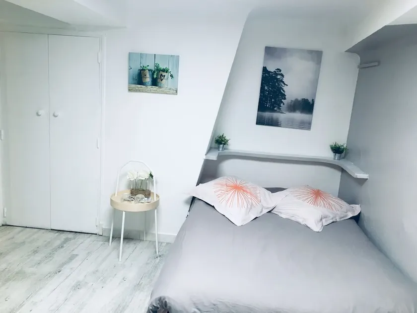 Sextuis Studio - Image 1