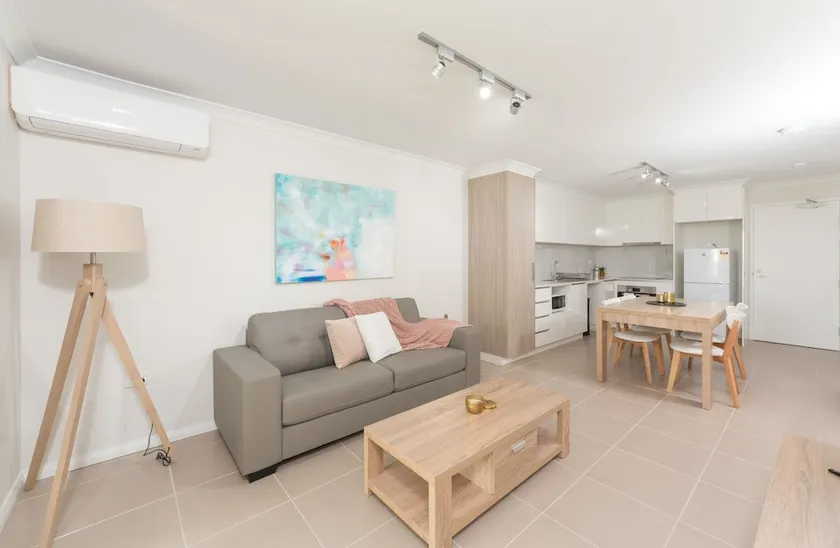 Lakeview Apartment Suite 18 - Image 1