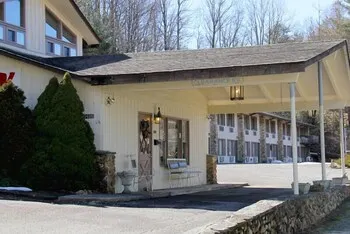 High Meadows Inn - Image 1