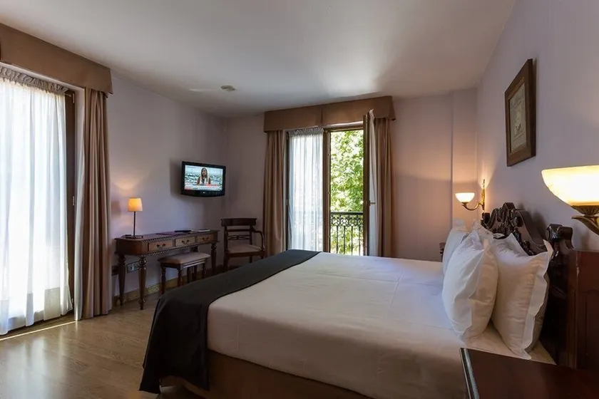 Hotel Ayre Alfonso II - Image 1