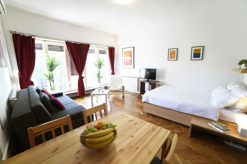 Apartments First Choice Centar - Image 1