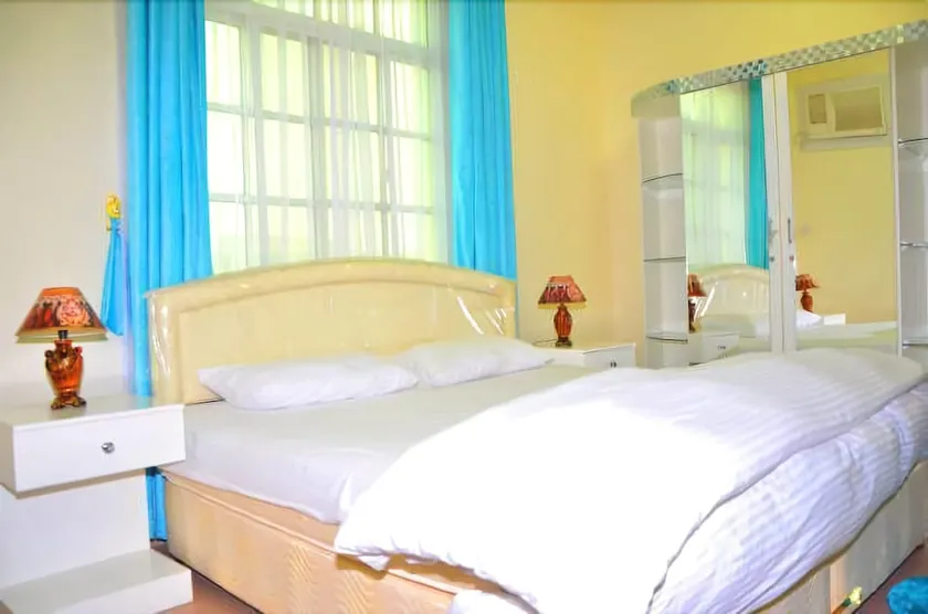 Manazel Tayba Furnished Apartments - Image 1