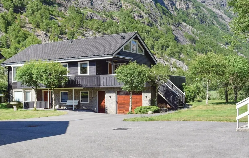Nice Home in Dirdal With 4 Bedrooms and Wifi - Image 1
