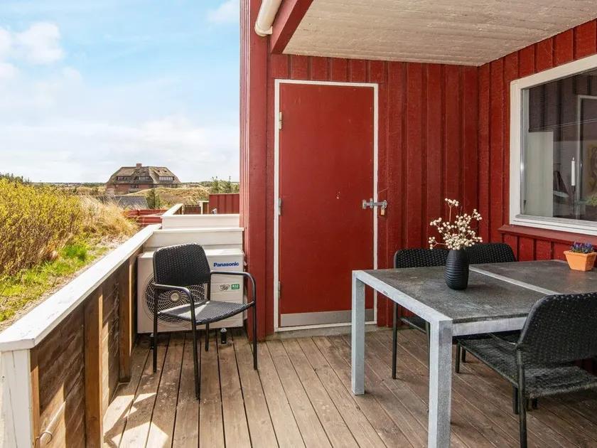 Cozy Apartment in Henne near Beach - Image 1